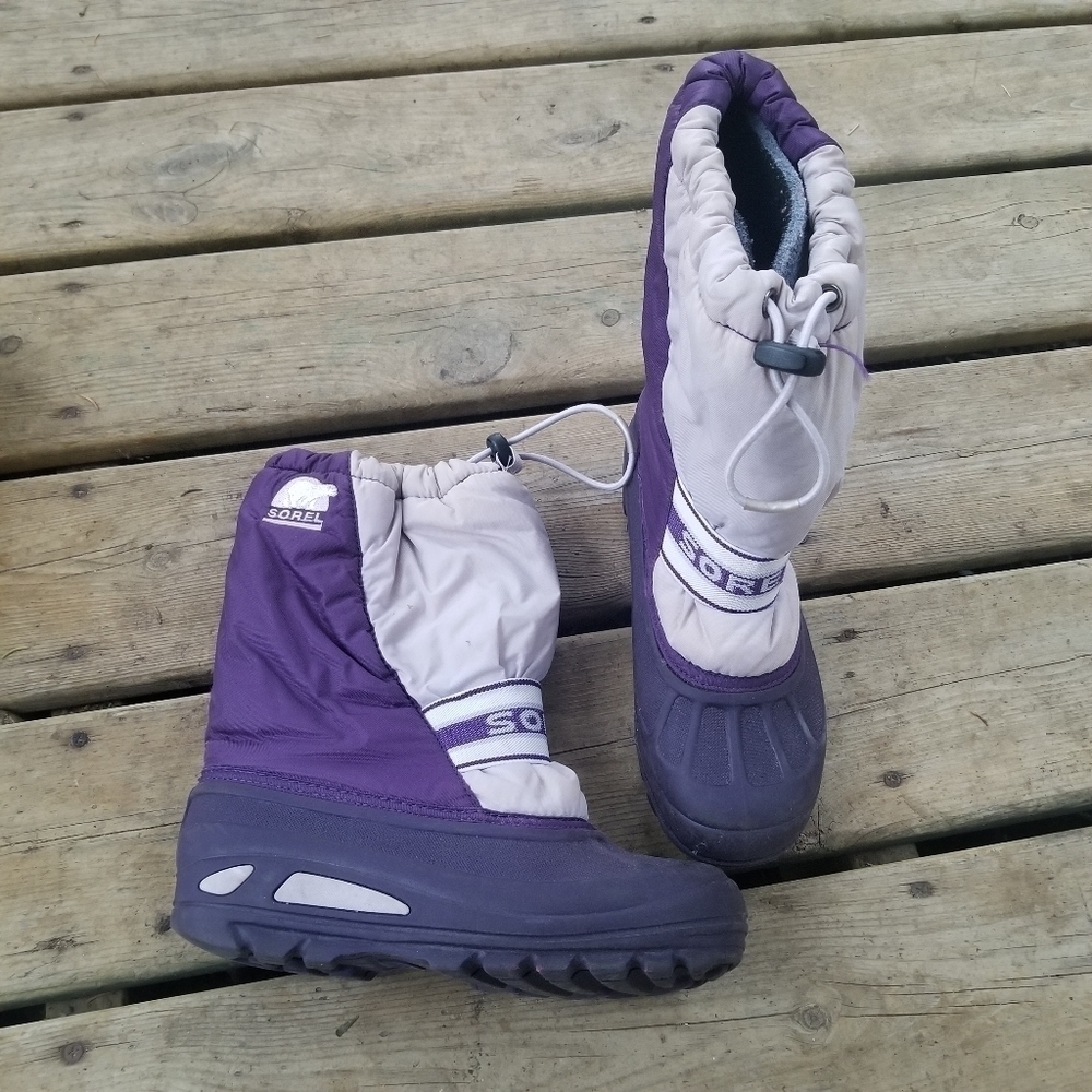 Sorel‎ Youth Cub Snow Boot Size Big Kids 4 Purple Lavender Lilac Warm Comfy